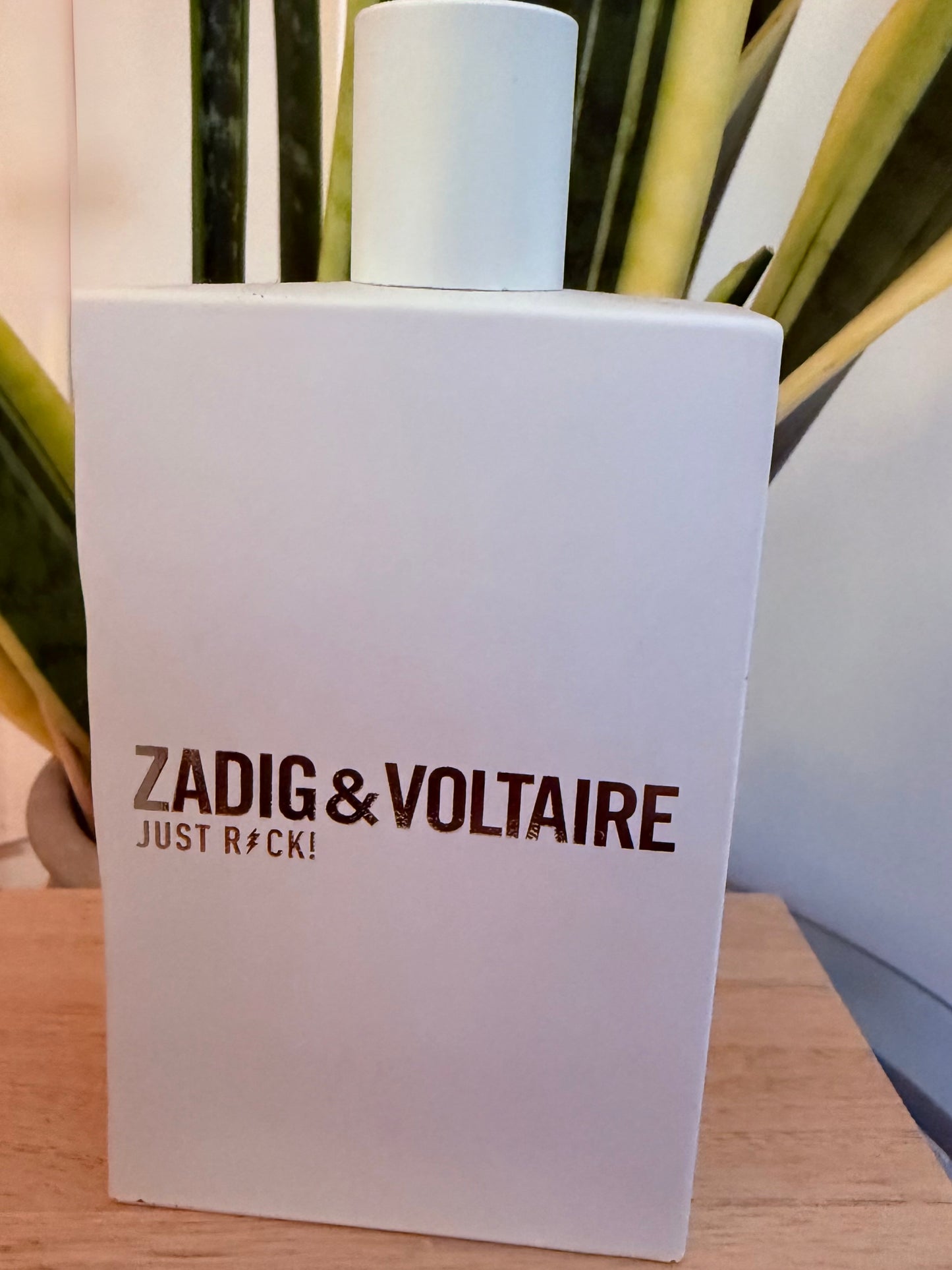 Zadig & Voltaire: Just Rock For Her-Sample