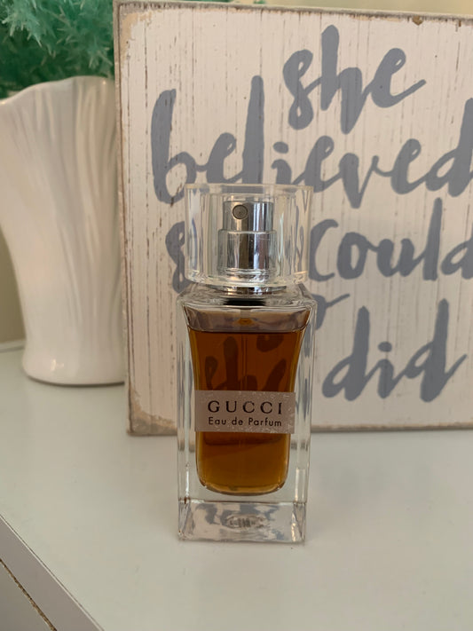 Gucci Eau de Parfum- 1oz