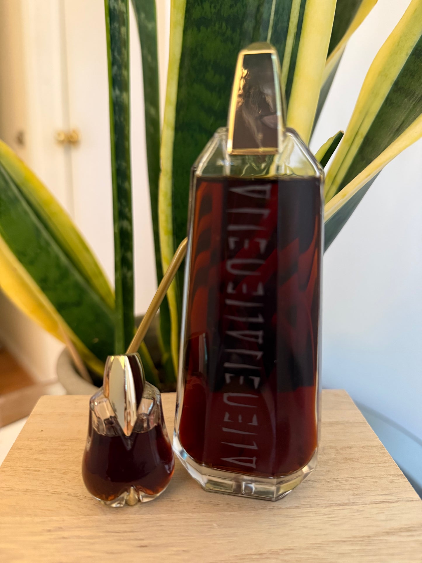 Mugler: Alien Essence Absolue -Sample